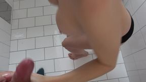Household or Sex? Mega Creampie!