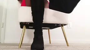 Sensual black goddess Patricia teases with sweaty nylon feet