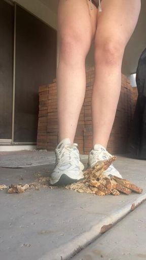 Feet VS Bread