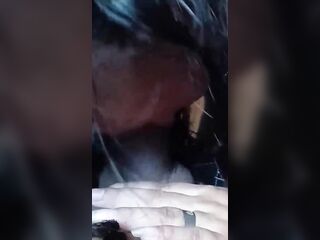 Seduzco a mi Padrastro para chuparle la polla, Se ve tan rica