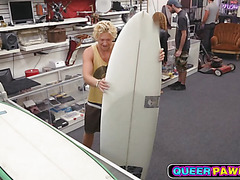 Surf dude sucks cock in pawn shop to make some money