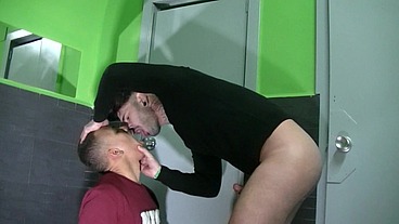RONNY slut latinof ucked by the pornstar ADAY TRAUN