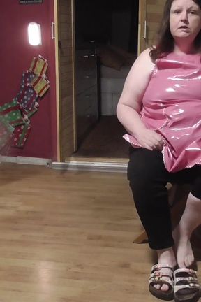 In the Rubber Apron I Flatten the Slippers