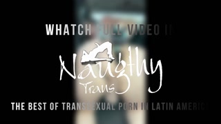 The Uber boy lets her masturbate and record in his car