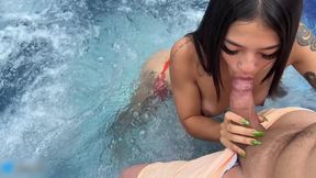 I Suck My Stepbrother's Cock in the Jacuzzi, I Get so Hot!