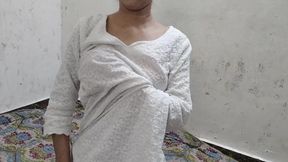 Mastar saheb mujhe chod do n meri chut far do
