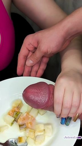 Amateur cumslut eats cum with fruits. Huge cumshot
