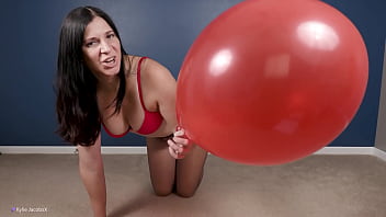 Cum When Red 17&quot_ Balloon Pops Blow2pop Bra Pantyhose