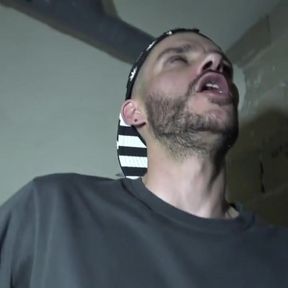 Cremapied by straight badboy in discret parking