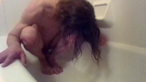 Naked in Bathtub Peeing on Feet