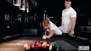 Blowjob, masturbation, cumshot, handjob, bareback – Jackson Cooks en Malik Delgaty met enorme penissen die anaal seks hebben