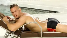 Thom Barron Park Wiley Heat Up Outdoors with Raw Desire – HothouseMales 18+