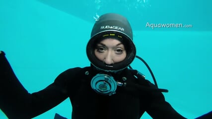 Aquawomen - Mermaid Kiki - Spectre Frogwoman!