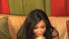 Diamond Jackson Private Show