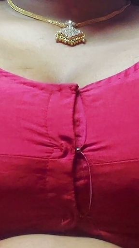Hot MILF Bindu Bhabhi Naked Sex with Handsome Boyfriend