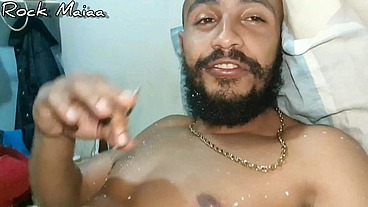 Banho de leite completo com muito sexo hard e fist em sua buceta arrombada