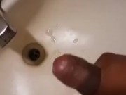 Me jalo una paja en mi trabajo