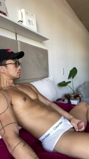 Wanking watching porn