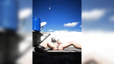 I masturbate on the roof of my office while watching porn