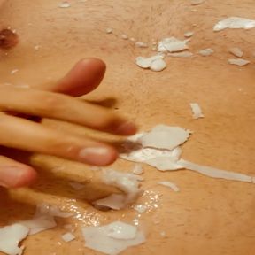 Hot Wax, Toy Play and Messy Finish