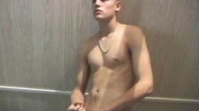 ”Amateur Lance Jacking Off”