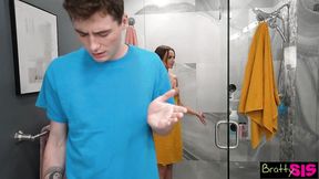 Nikki Nicole Gives Shy Stepbro A Steamy Shower BJ - S35:E10