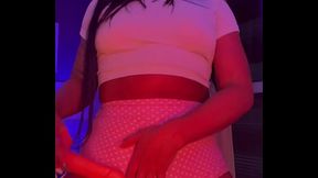 Controlando sua punheta com roupa de academia ( Marcando a bucetinha )