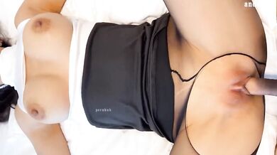 女神经穿着黑丝操爆了