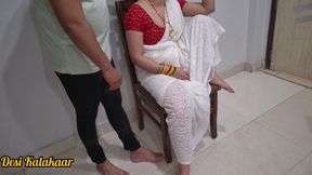 Aunty had to play Holi with Lund Wali Pichkari.....