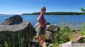 Peeing By The Ocean HD WMV