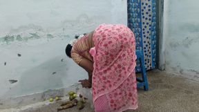 My College Professor Invited Me to His House One Day and I Had Sex with Her While She Was Picking Vegetables