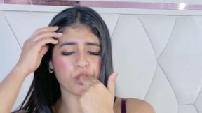 Abril Sterling Private Show