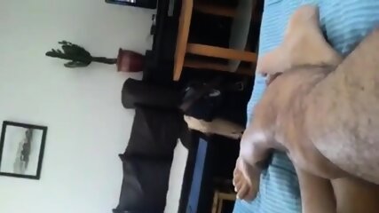 Je jouis dans ses entrailles