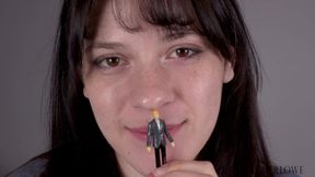 Giantess Loves the Taste of You