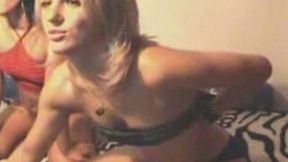 Duet of top notch webcam babes give me amazing lesbian show