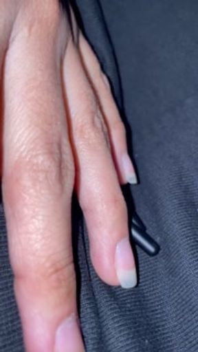 Voy en uber y estoy muy caliente quiero que mi vagina