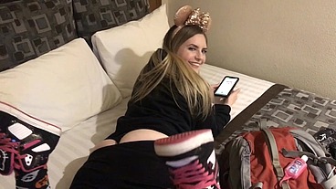 Disneyland GF Blowjob