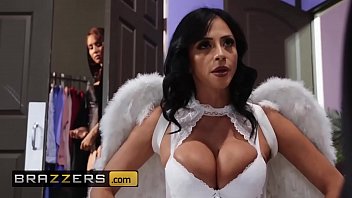 Hot And Mean - (Ariella Ferrera, Isis Love) - MILF Witches Part 1 - Brazzers