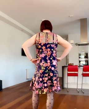 Nicolette in beautiful Summer-Dress - Nicki-Crossdress