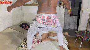 fomos envolvidos por uma festa de hallowen enfeiticado ate chegar em casa cenas quentes gozei muito dom safado do bolt jones.