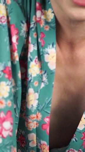 Downblouse Obsession - JOI