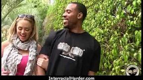 girl cums hard from biggz'_ deep dicking 20