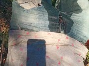 Chica Desesperada mea sus panties