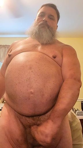 Stepdaddy Bear Gets Verbal and Cums