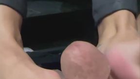 One more footjob very close with my long toes