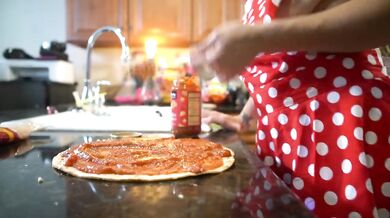 Hot mom makes pizza. Pussy and ass exposed