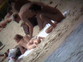 Hunting for some naked tits and asses on the beach