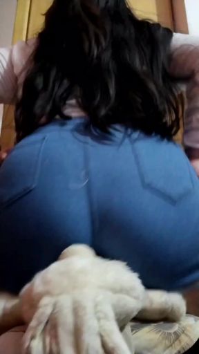 Face-farting fun for a lucky partner