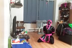 Sissy Sluts Selfbondage goes wrong