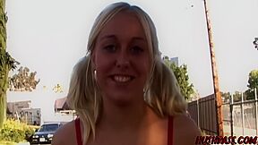 Watch Pleasing Goldie Coxxs Porn